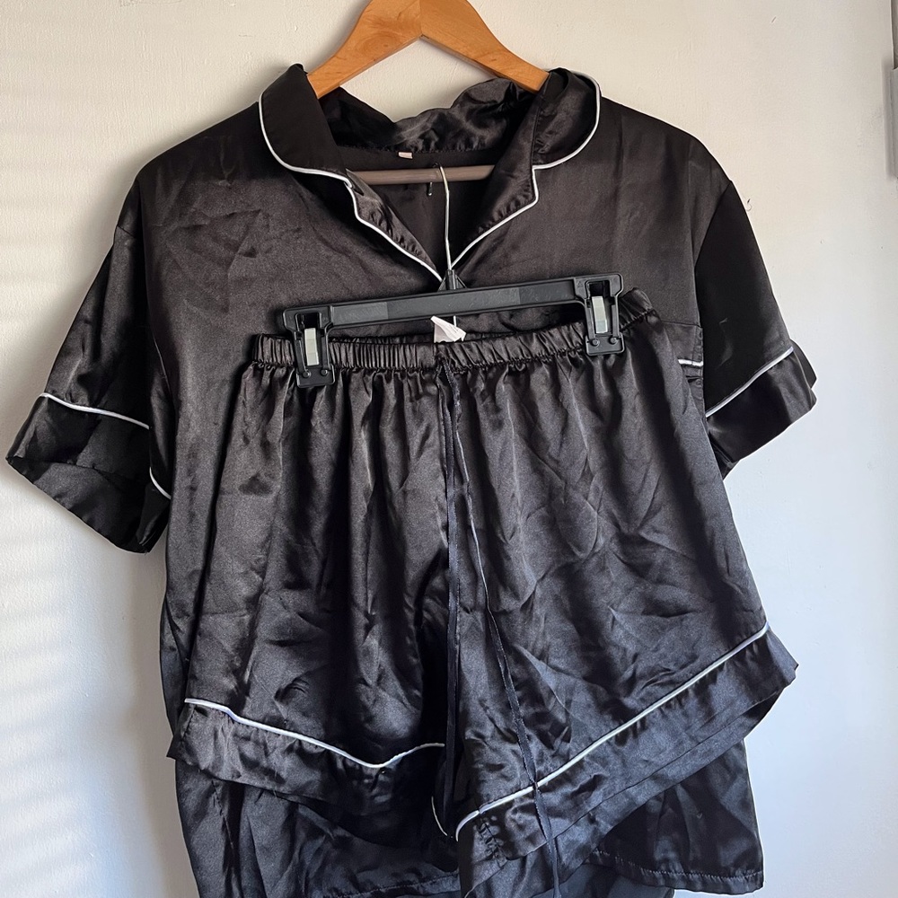 PJ Set